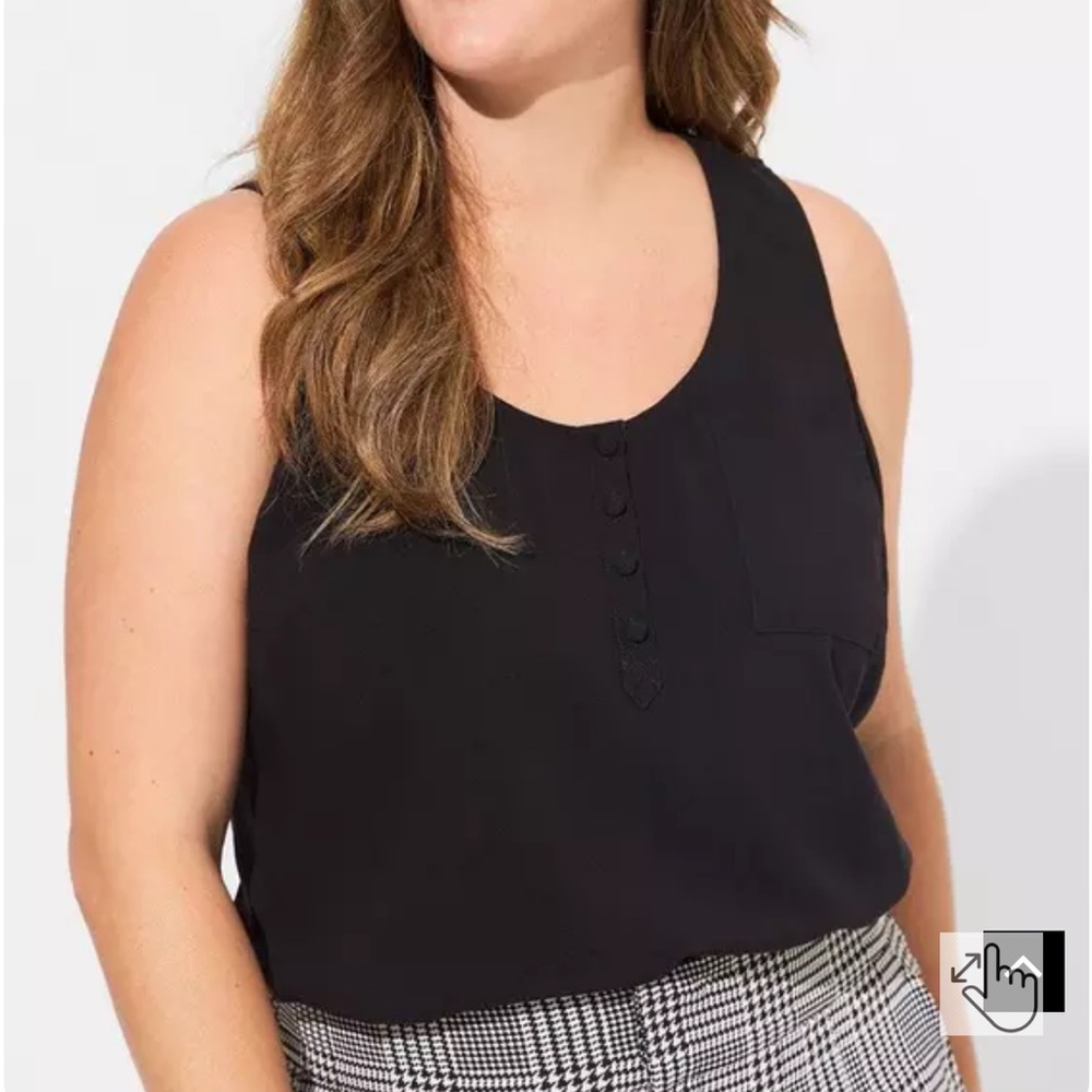 Torrid Henley challis pocket sleeveless tank